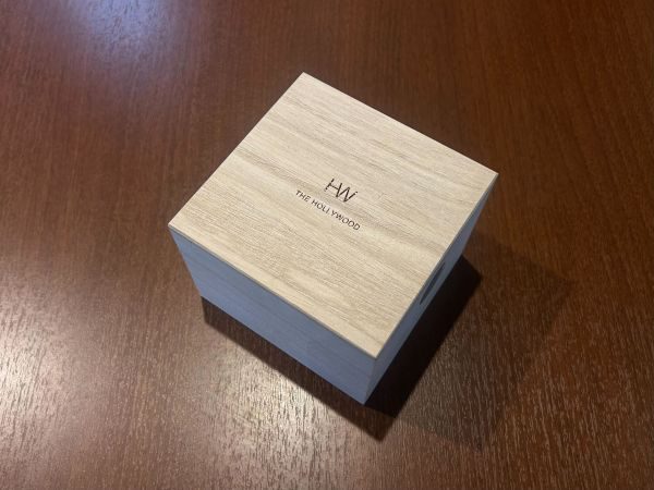 ご褒美に高級「ザ ハリウッド クリーム」使用感などレポしていこう